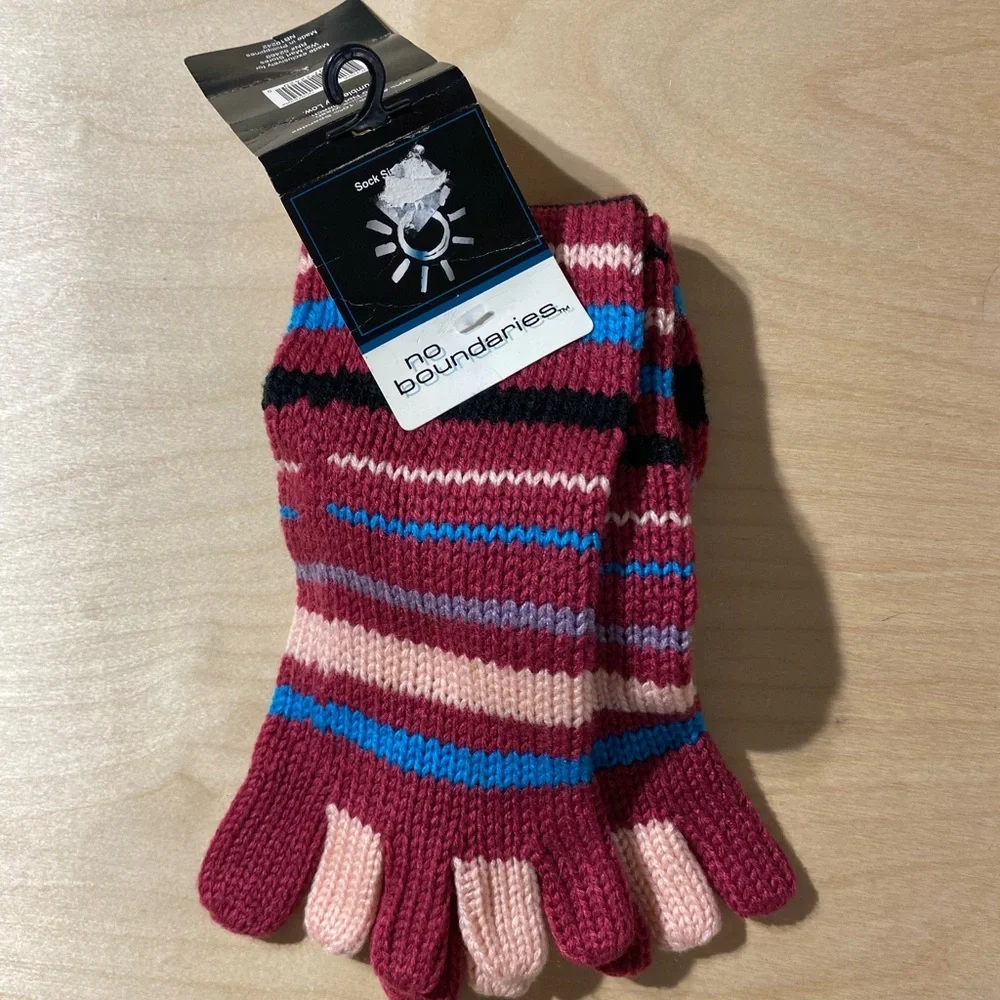 No Boundaries Multicolor Striped Knit Toe Socks (GX)